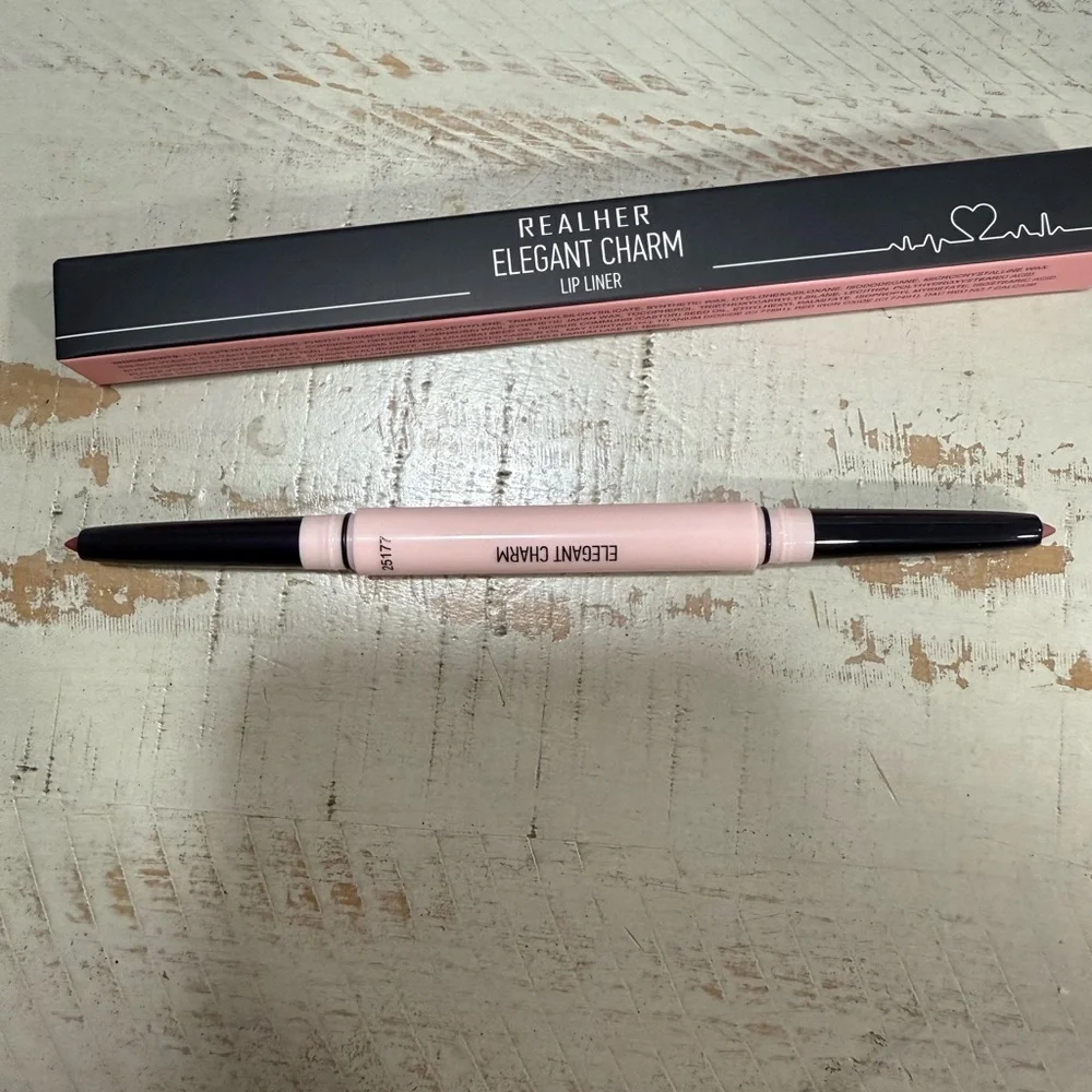 RealHer nib elegant